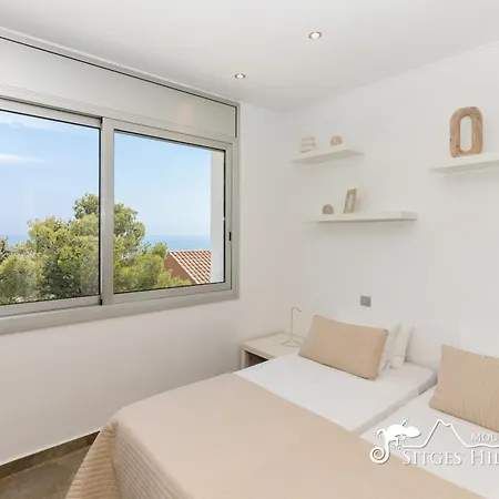 Cool & Modern Giovanna With Air Conditioning, Private Pool & Sea Views