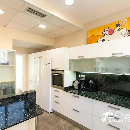 Villa Cool & Modern Giovanna With Air Conditioning, Private Pool & Sea Views Sitges