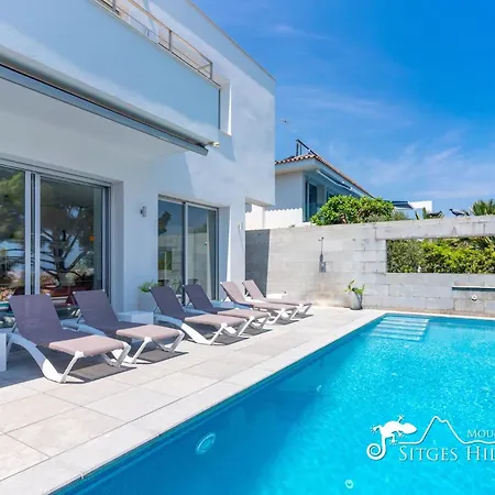 Villa Cool & Modern Giovanna With Air Conditioning, Private Pool & Sea Views Sitges