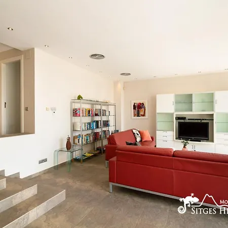 Cool & Modern Giovanna With Air Conditioning, Private Pool & Sea Views Vila *