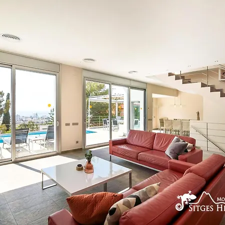 Vila Cool & Modern Giovanna With Air Conditioning, Private Pool & Sea Views